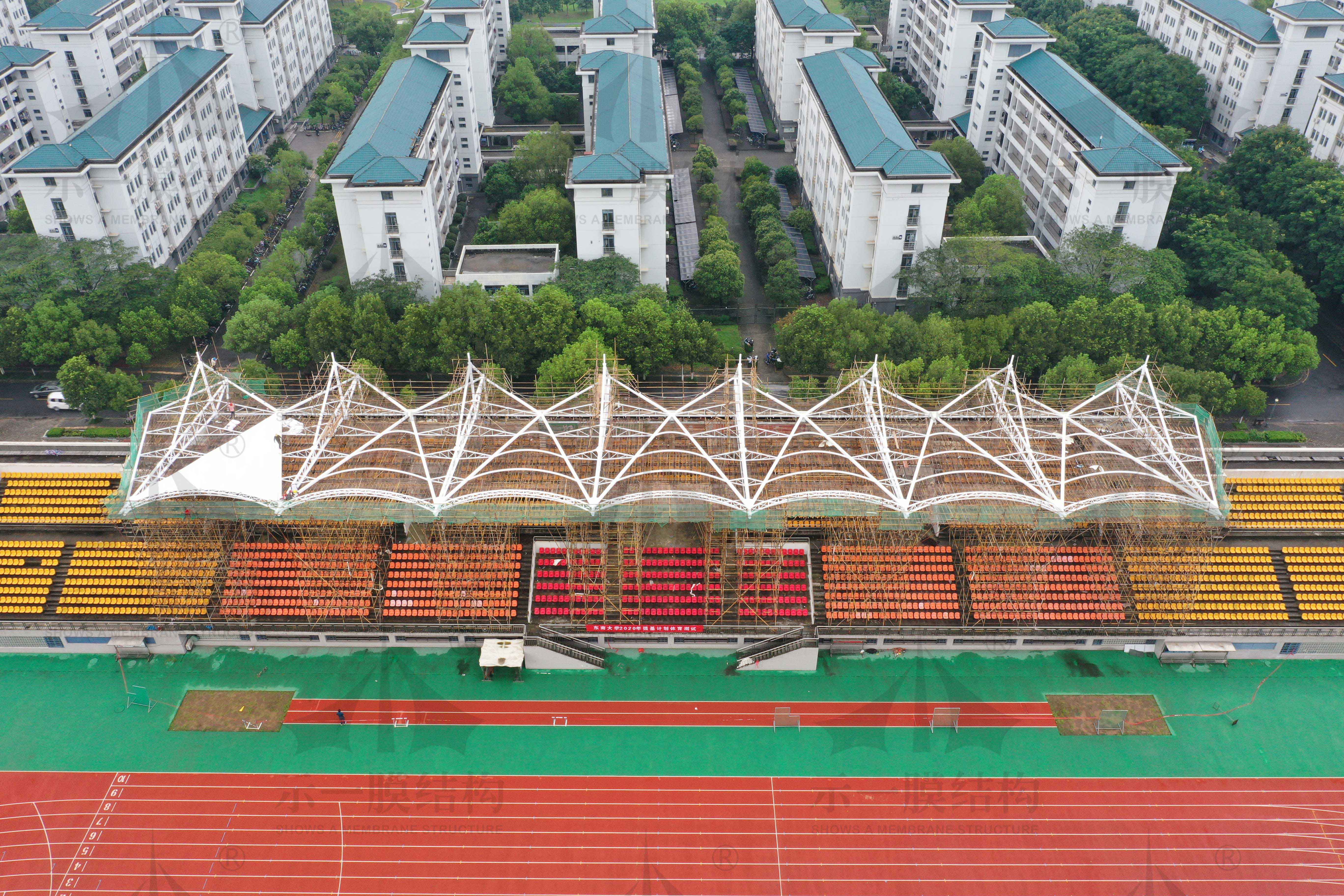 上海示一膜結構南京東南大學九龍湖校區(qū)體育看臺（一）